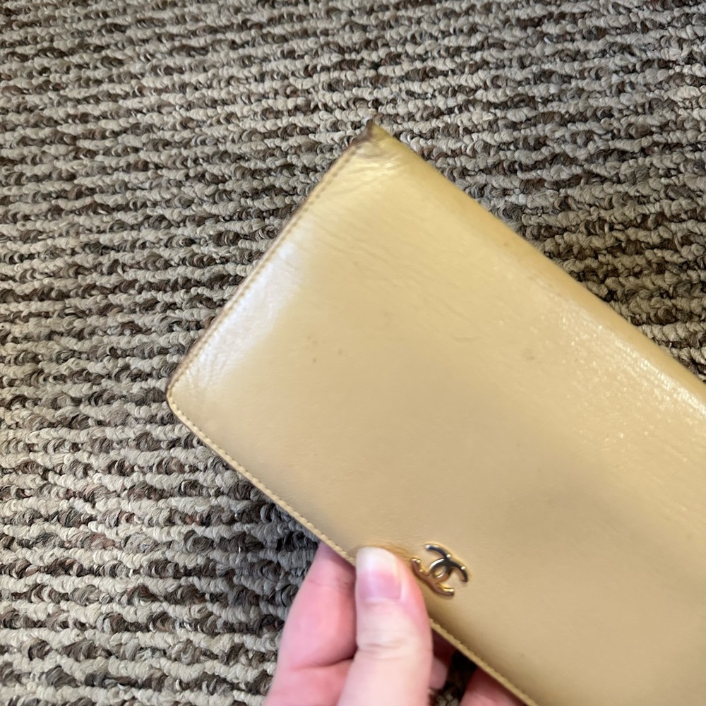 Chanel Bifold Wallet - Picture 10 of 17